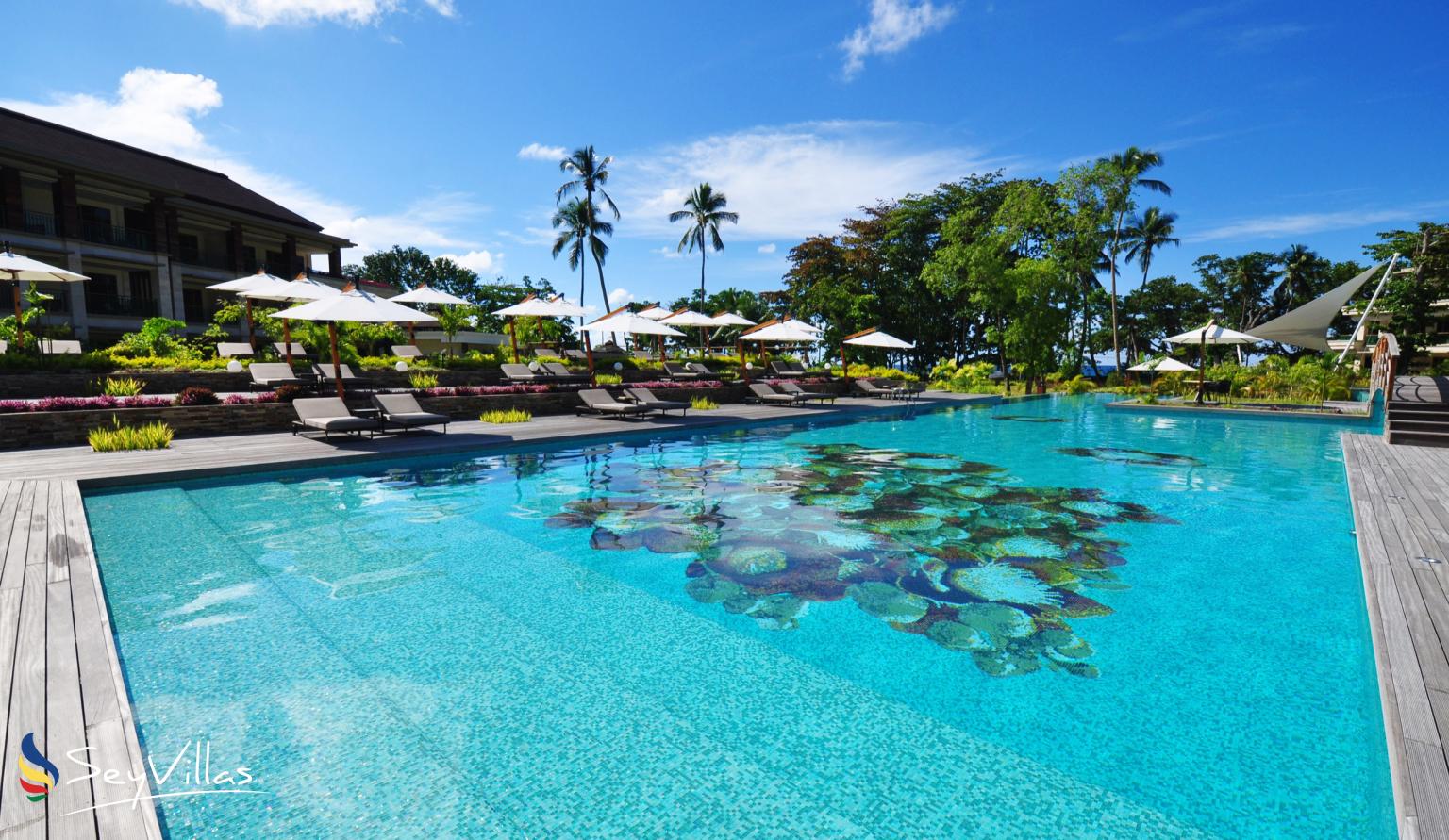 Savoy Resort Spa Resort Outdoor Area Mah Seychelles Photo