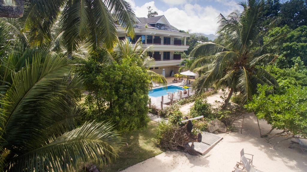 Foto 2: Crown Beach Hotel - Mahé (Seychellen)