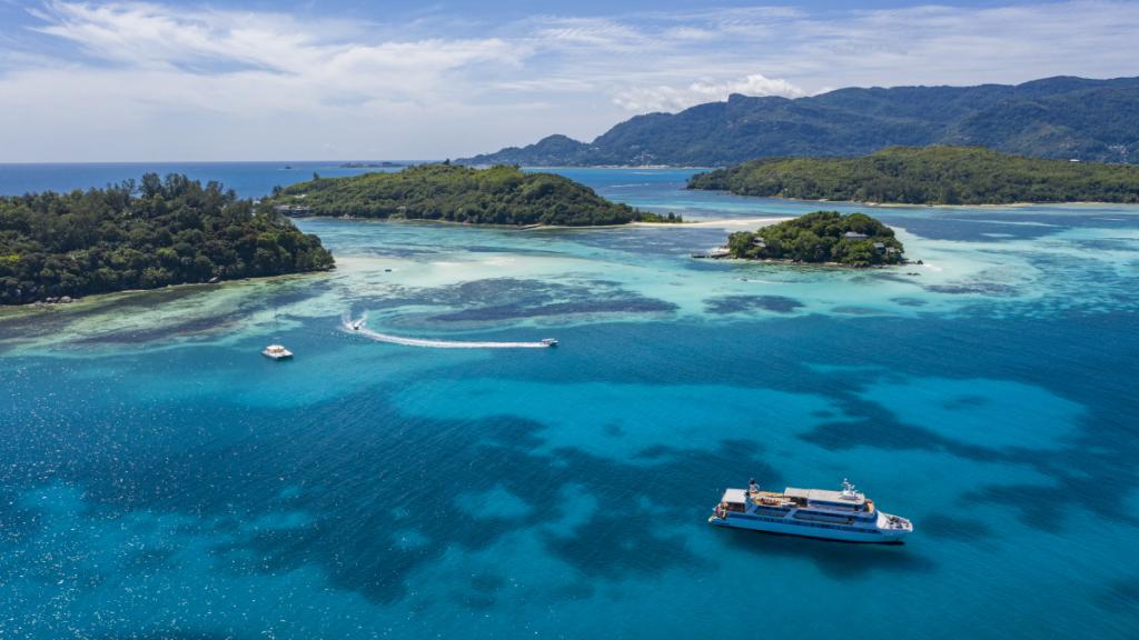 Foto 2: Pegasus Cruise (Variety Garden of Eden 3 nights) - Seychellen (Seychellen)