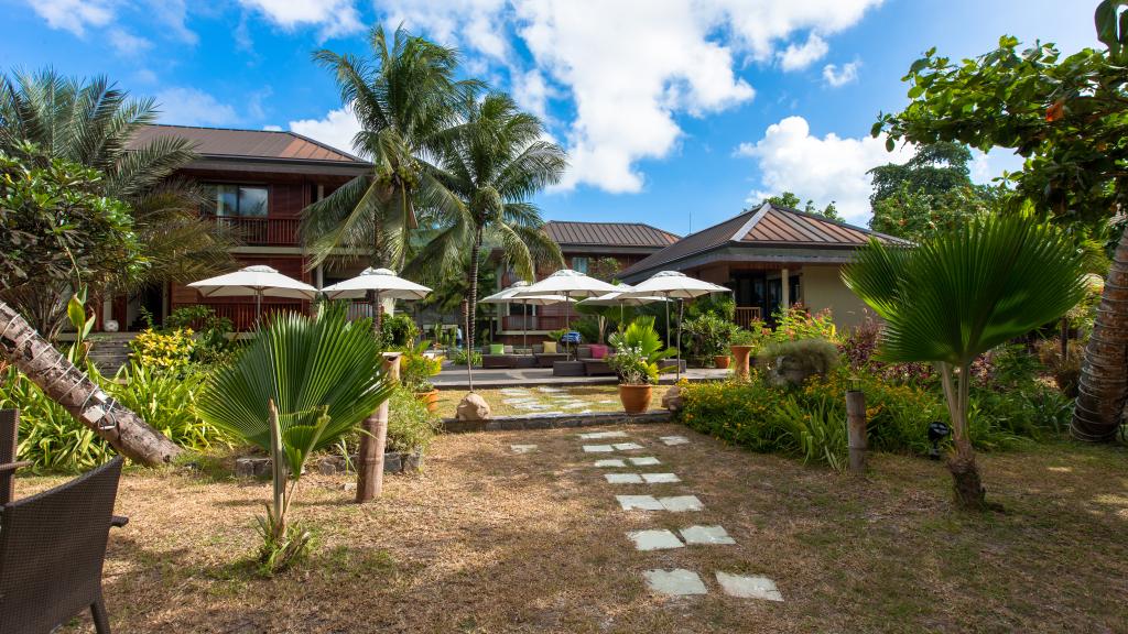 Foto 2: Dhevatara Beach Hotel - Praslin (Seychelles)