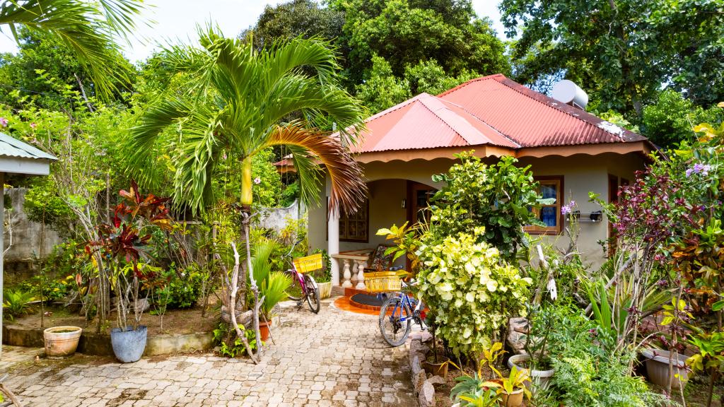 Foto 3: Island Bungalow - La Digue (Seychellen)