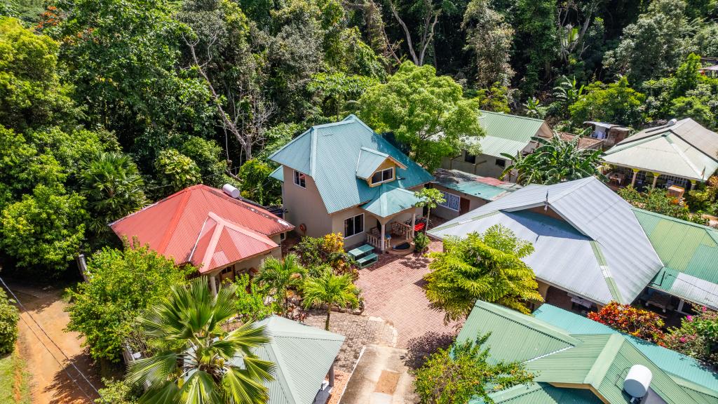 Foto 4: Island Bungalow - La Digue (Seychellen)