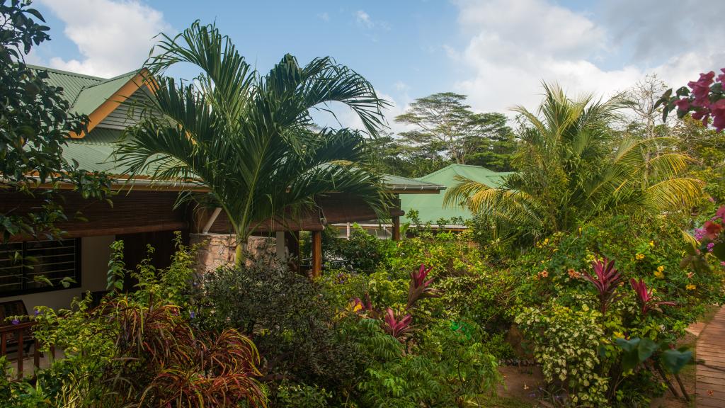 Foto 14: Cocotier Du Rocher Self Catering Apartments - La Digue (Seychelles)