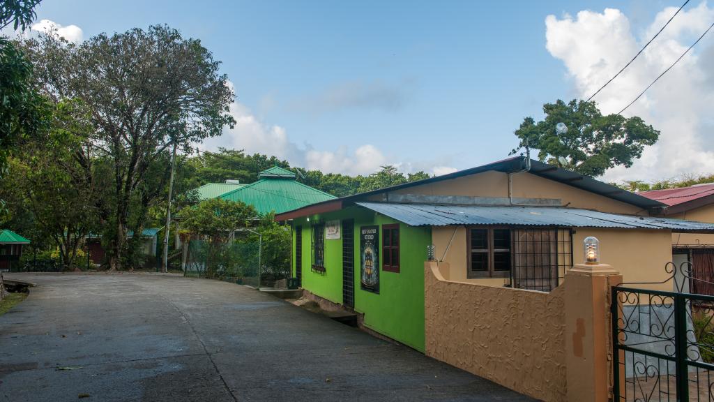 Foto 32: Cocotier Du Rocher Self Catering Apartments - La Digue (Seychelles)