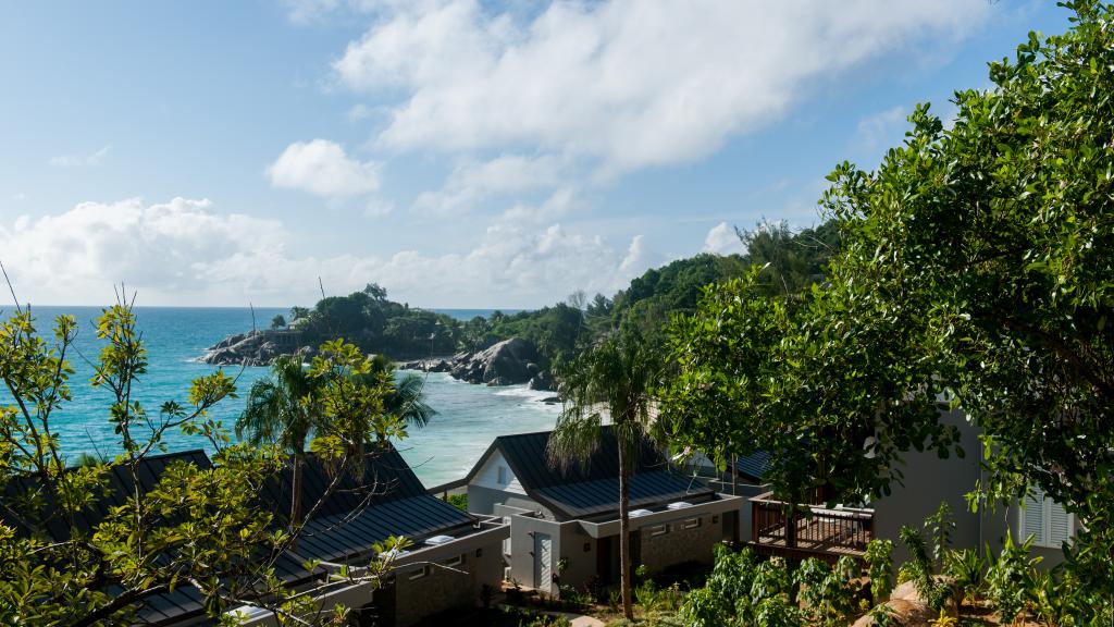 Foto 6: Carana Beach Hotel - Mahé (Seychellen)