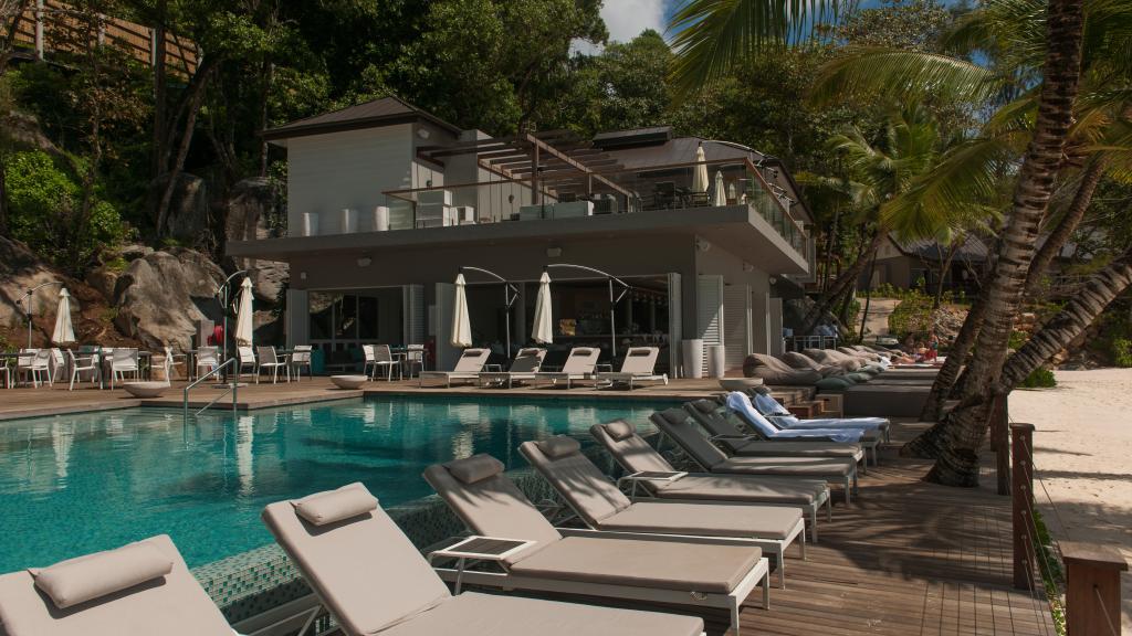 Foto 30: Carana Beach Hotel - Mahé (Seychellen)