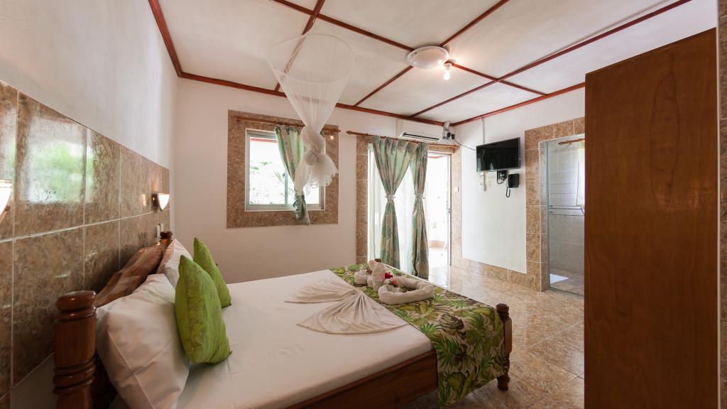 Foto 80: Rising Sun Guesthouse - La Digue (Seychellen)