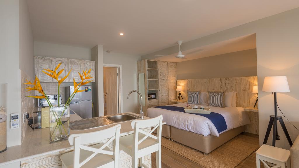 Photo 29: Le Nautique Luxury Beachfront Apartments - Mahé (Seychelles)