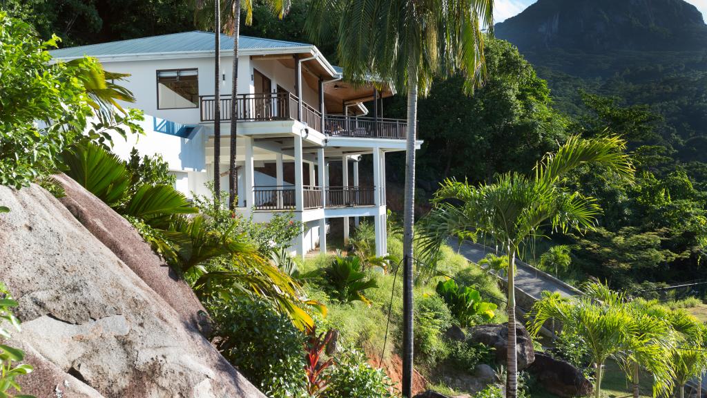 Photo 13: Palm Royal Luxury Villas - Mahé (Seychelles)