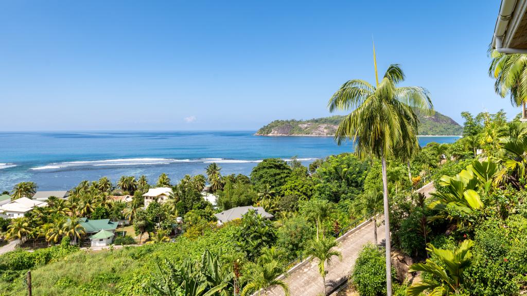 Photo 12: Palm Royal Luxury Villas - Mahé (Seychelles)