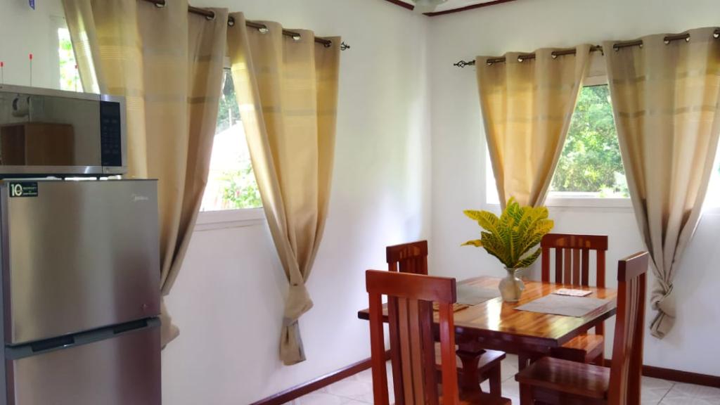 Photo 44: Dan Zoranz Self Catering Guest House - La Digue (Seychelles)