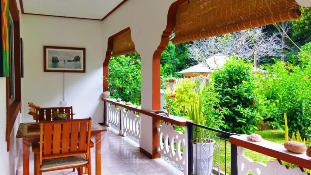 Photo 15: Dan Zoranz Self Catering Guest House - La Digue (Seychelles)