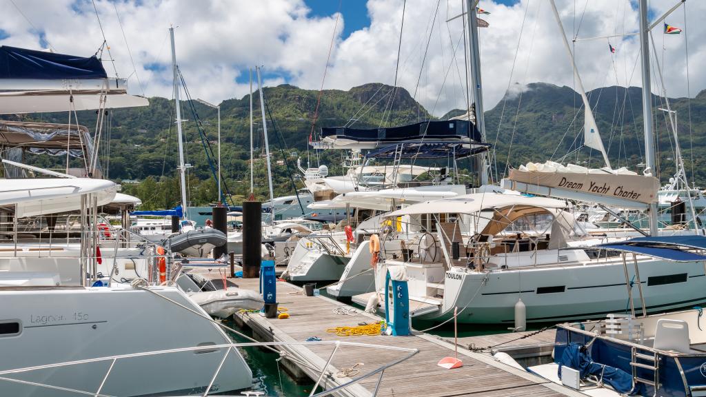 Photo 30: Dream Yacht Praslin Dream - Seychelles (Seychelles)