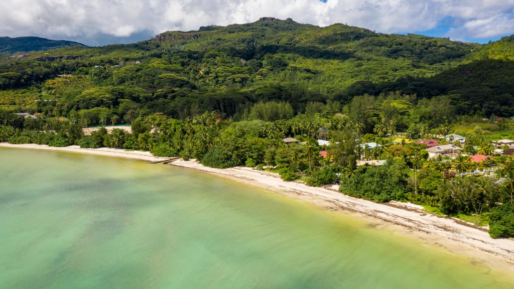 Photo 32: 340 Degrees Mountain View Apartments - Mahé (Seychelles)