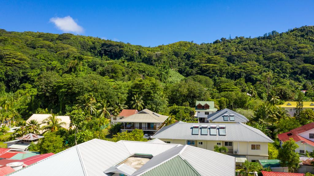 Photo 26: 340 Degrees Mountain View Apartments - Mahé (Seychelles)