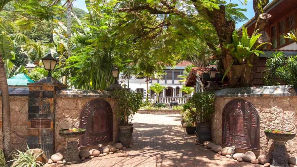 Foto 8: Chateau Saint Cloud - La Digue (Seychellen)