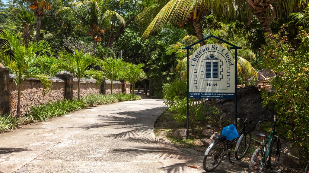 Foto 7: Chateau Saint Cloud - La Digue (Seychellen)