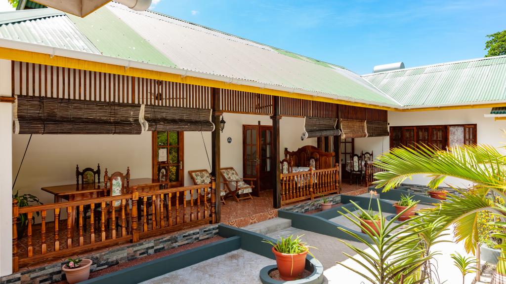 Photo 10: Beryl Guest House - La Digue (Seychelles)