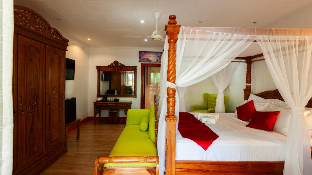 Foto 48: Benjamine's Guesthouse - La Digue (Seychellen)