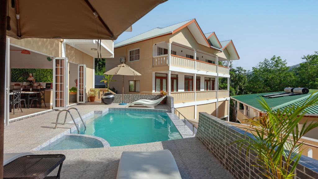 Mountain View Hotel Image of Mountain View Hotel