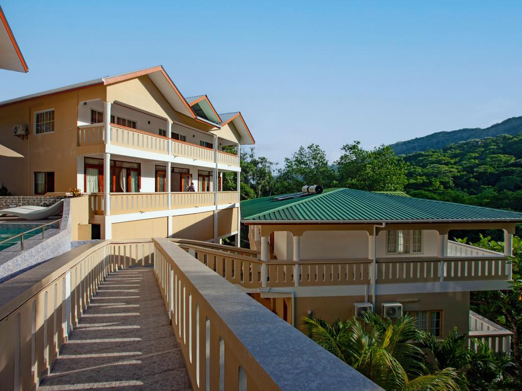 Mountain View Hotel - Photo 8