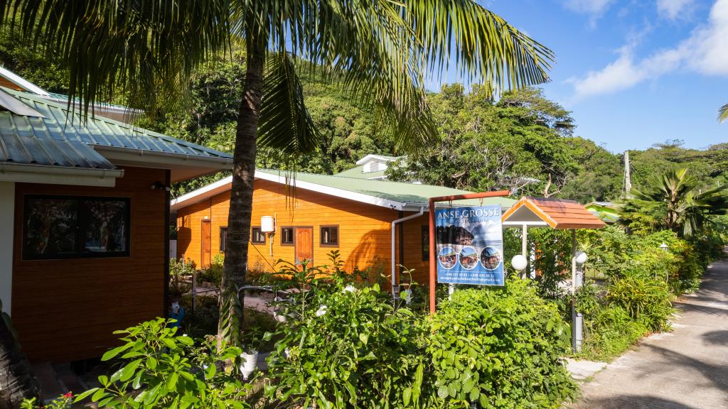 Photo 13: Anse Grosse Roche Beach Villa - La Digue (Seychelles)