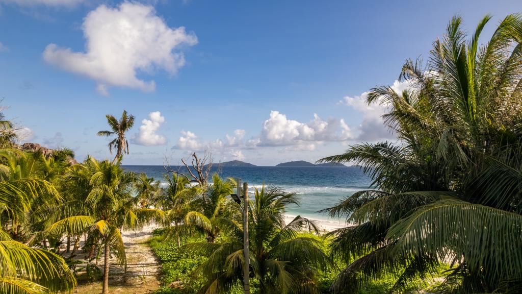 Photo 22: Anse Grosse Roche Beach Villa - La Digue (Seychelles)