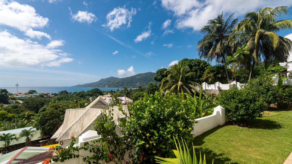 Photo 12: Bottle Palm Villa - Mahé (Seychelles)