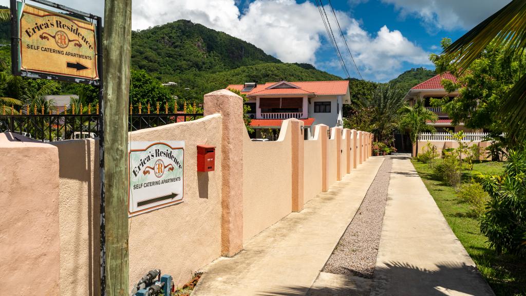 Photo 22: Erica's Residence Self Catering Apartment - Mahé (Seychelles)