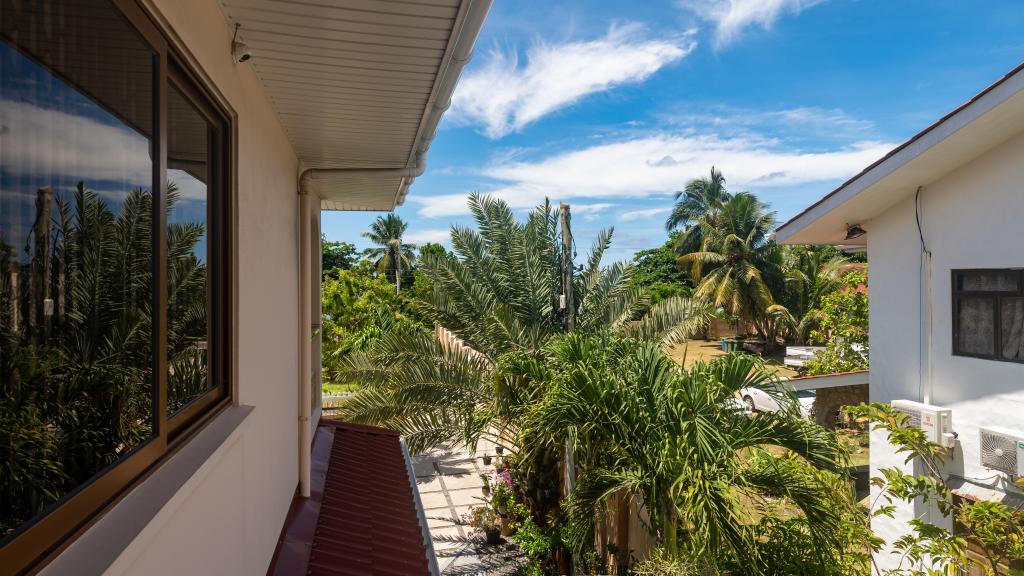 Photo 5: Erica's Residence Self Catering Apartment - Mahé (Seychelles)