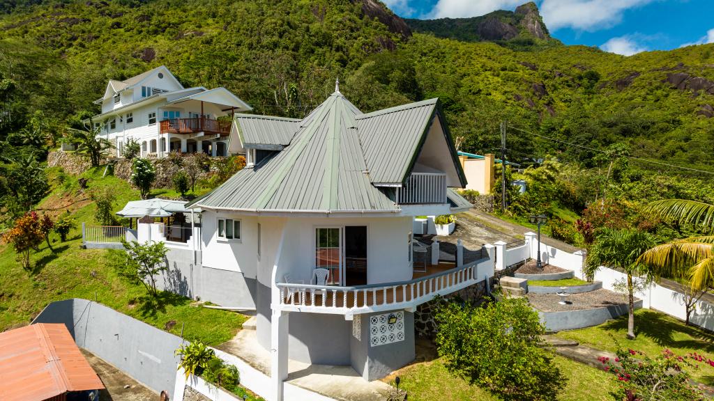 Photo 6: Casuarina Hill Villa - Mahé (Seychelles)