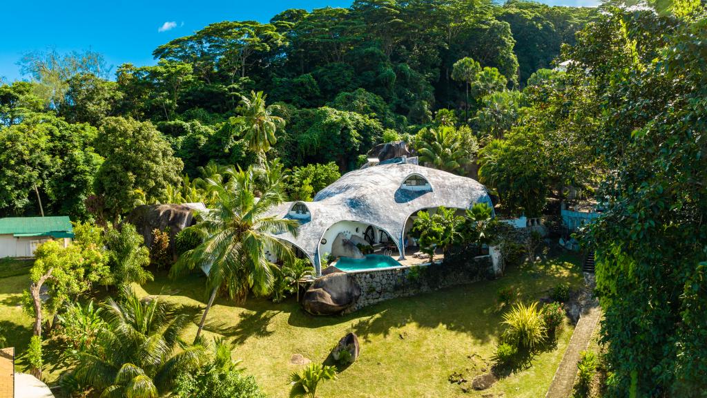 Photo 2: Brown Sugar Lodge - Mahé (Seychelles)