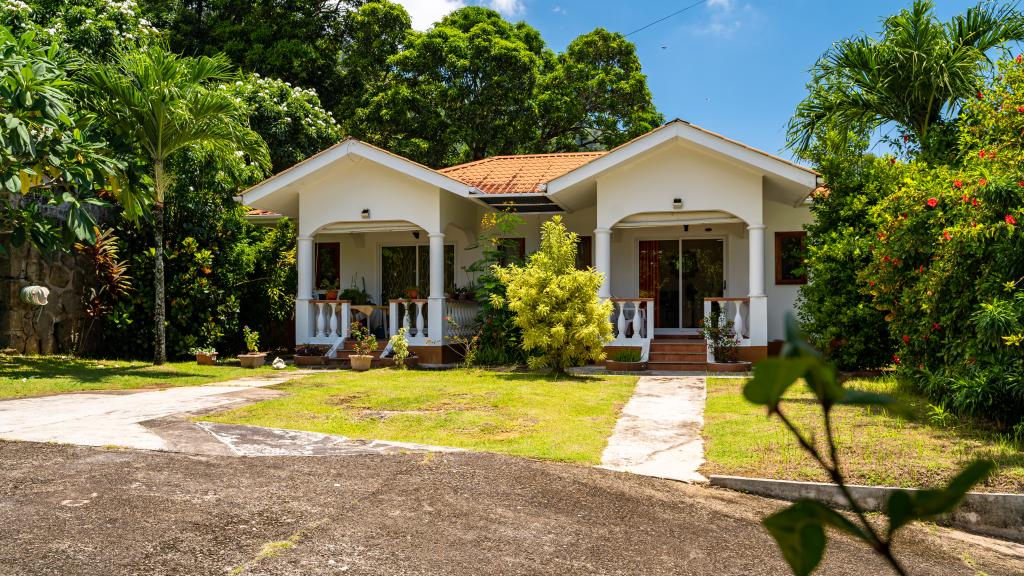 Foto 5: Lazy Hill Bungalows - Mahé (Seychelles)