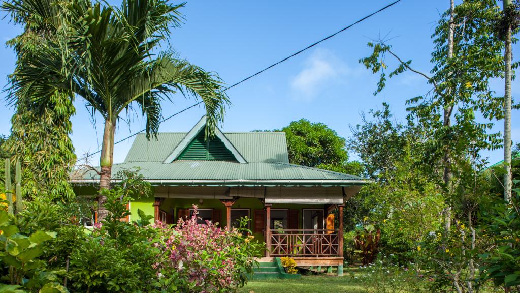 Photo 2: Bois d'Amour - La Digue (Seychelles)