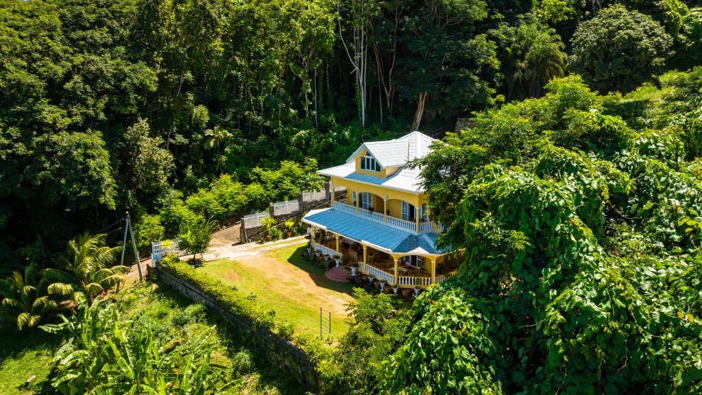 Photo 8: SeyBreeze Villa Guest House - Mahé (Seychelles)