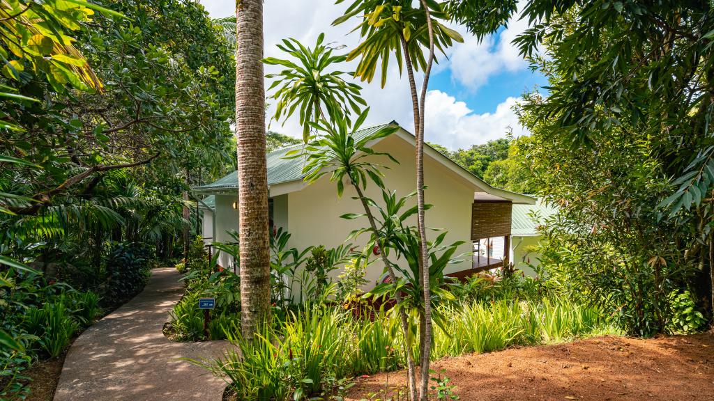 Foto 9: Cashew Nut Grove Chalets - Mahé (Seychelles)