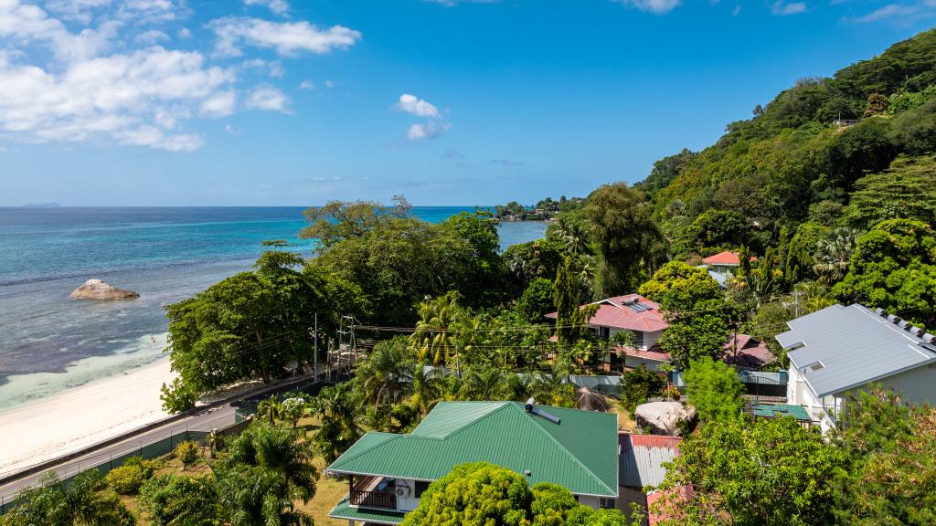 Photo 49: The Salty Palms - Mahé (Seychelles)