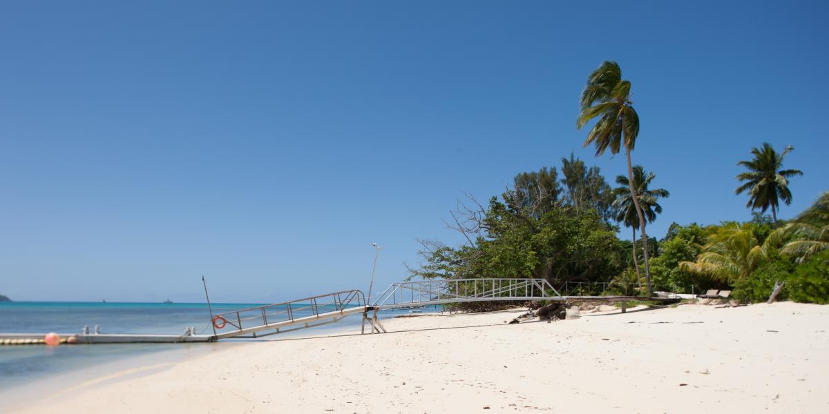 Surf Tropical Villa (Takamaka Beach Villas)