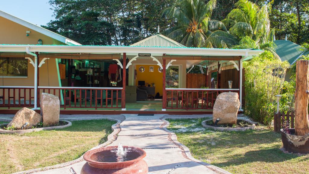 Photo 15: Casa de Leela & CocoLux Luxury Apartments - La Digue (Seychelles)