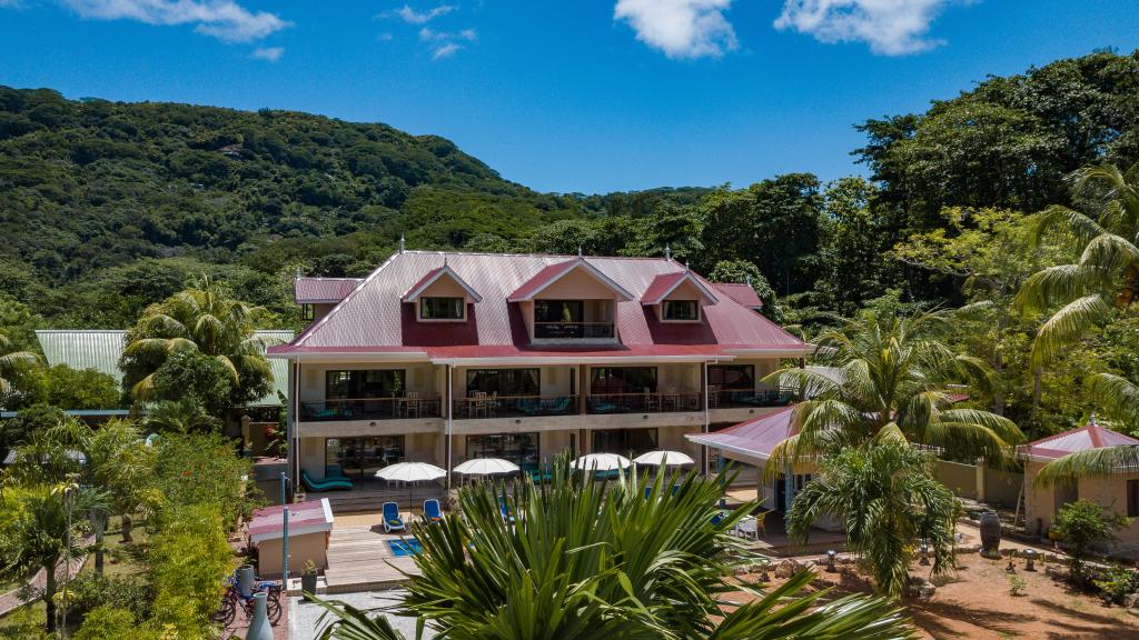 Photo 3: Casa de Leela & CocoLux Luxury Apartments - La Digue (Seychelles)