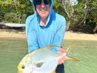 fishing-tour-gt-dream-fly-fishing-guide-on-mahe-full-day-img-1391