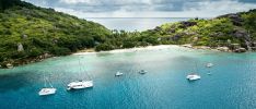 Excursions: Créole - Sœur, Coco & Félicité - Croisière guidée d'une journée complète en catamaran avec déjeuner