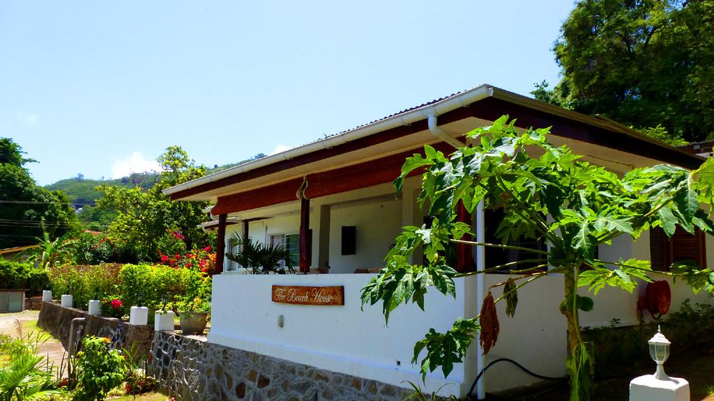 Beau Vallon Beach House, Mahé