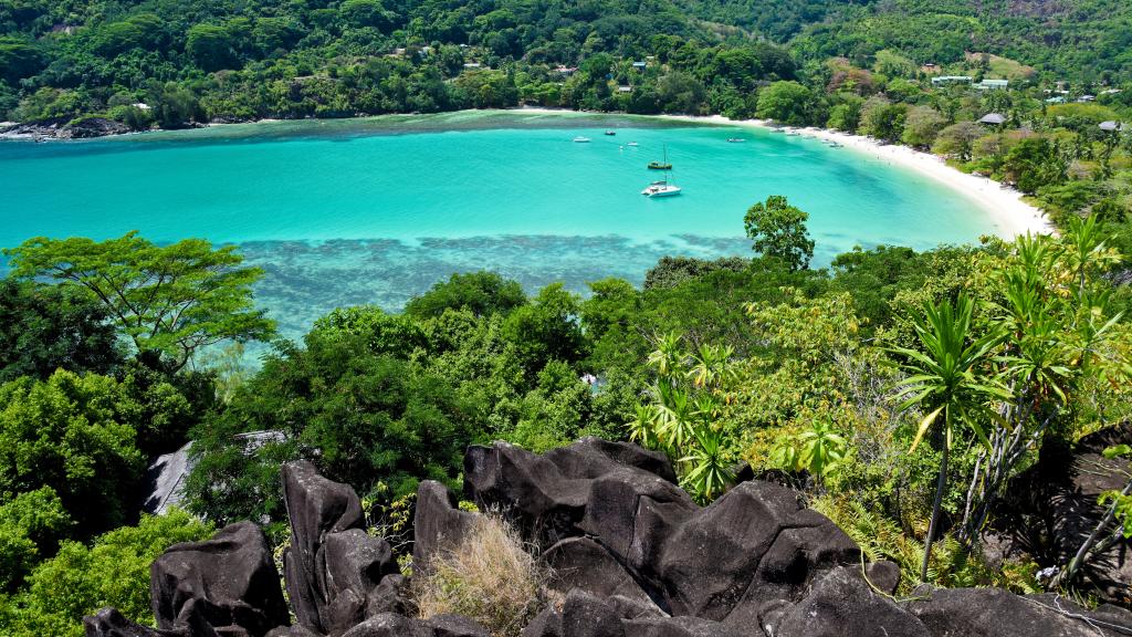 Port Launay ist ideal zum Schnorcheln Port Launay ist ideal zum Schnorcheln