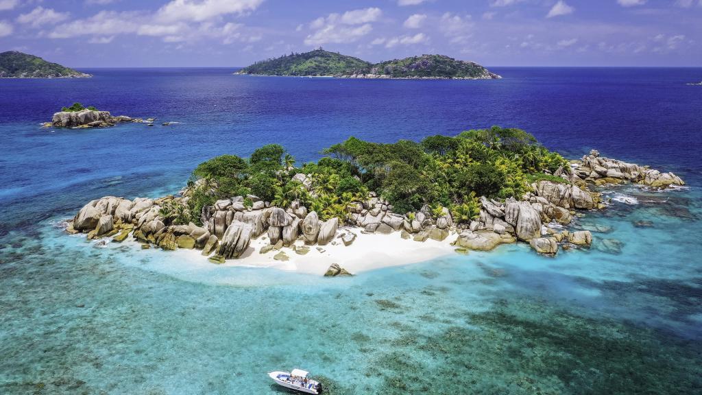 Coco Island (Photo : Torsten Dickmann) Coco Island (Photo : Torsten Dickmann)