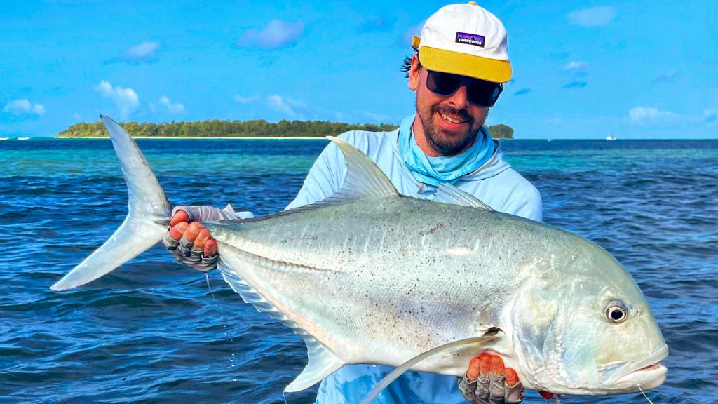 Fliegenfischen auf Cosmoledo Fliegenfischen auf Cosmoledo