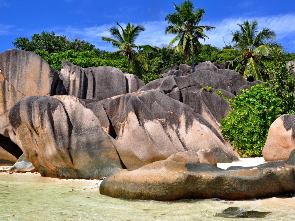 La Digue, soleil couchant