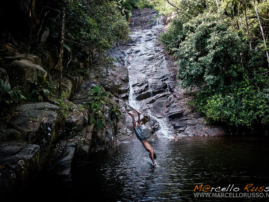 Cascata con il tuffo