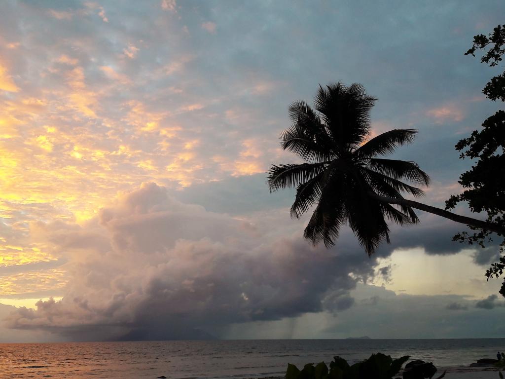 Sonnenuntergang am Strand