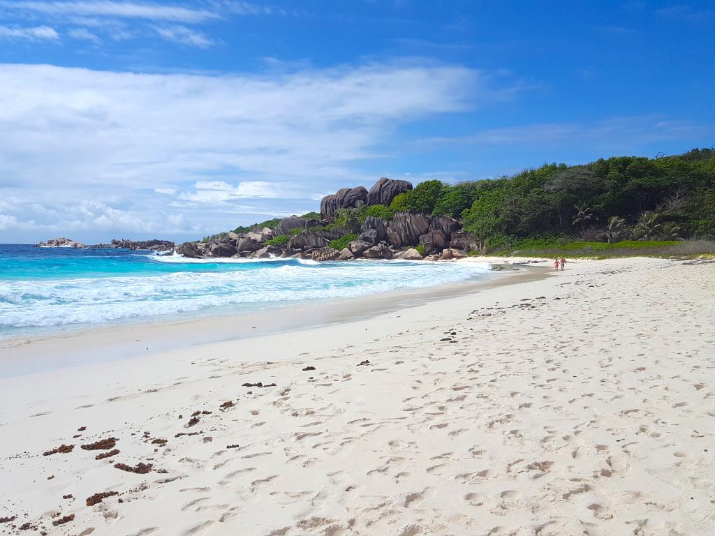 <beach>85|Grand Anse</beach>